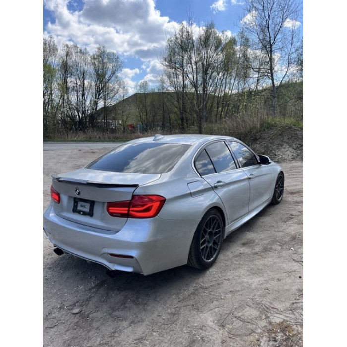 Комплект Обвісу BMW 3-Series F30 (2011-2019) в стилі М3-Look без парктроніка